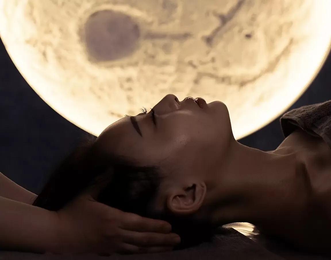 大阪堀江のエステREMOON 月光浴トリートメント コース